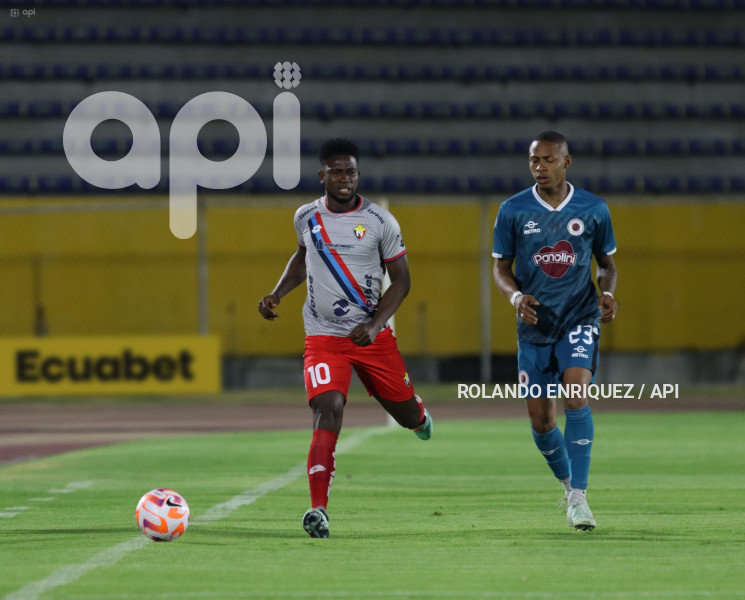 FBL  LIGA ECUABET  VINO TINTO VS NACIONAL