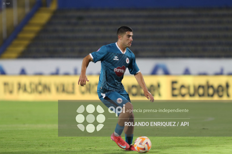 FBL  LIGA ECUABET  VINO TINTO VS NACIONAL