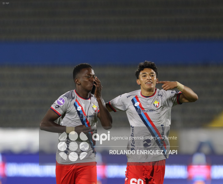 FBL  LIGA ECUABET  VINO TINTO VS NACIONAL