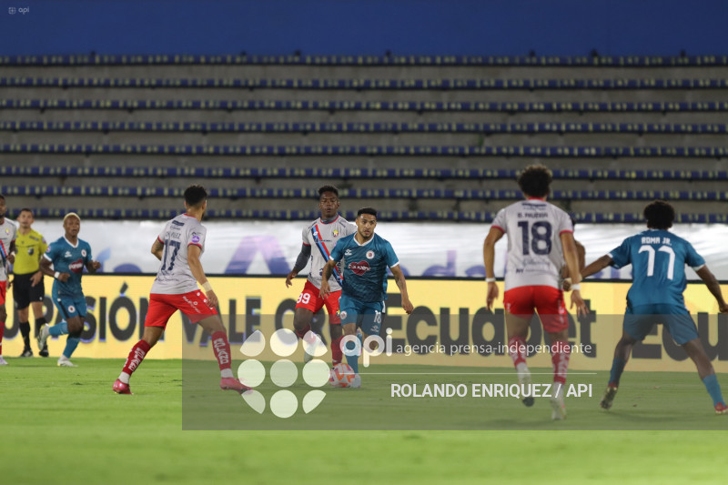 FBL  LIGA ECUABET  VINO TINTO VS NACIONAL