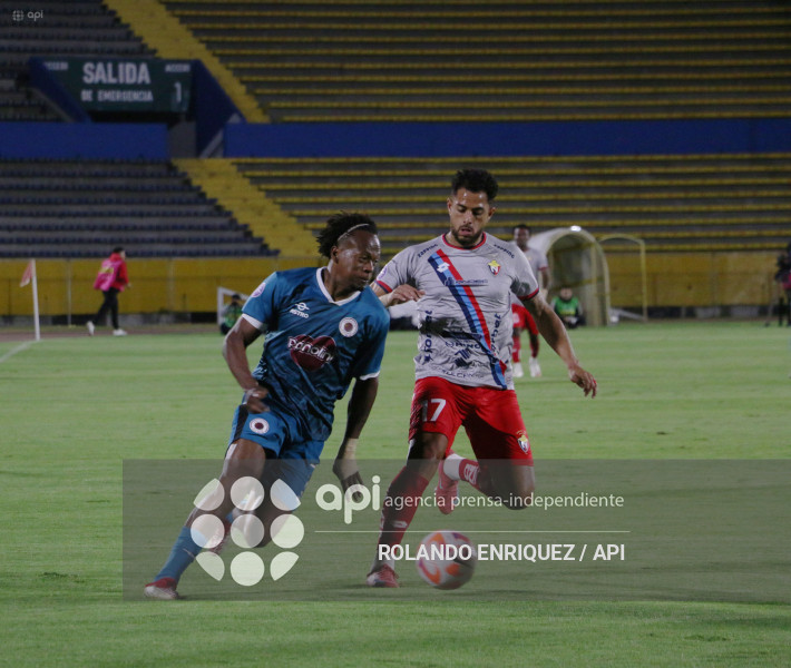 FBL  LIGA ECUABET  VINO TINTO VS NACIONAL