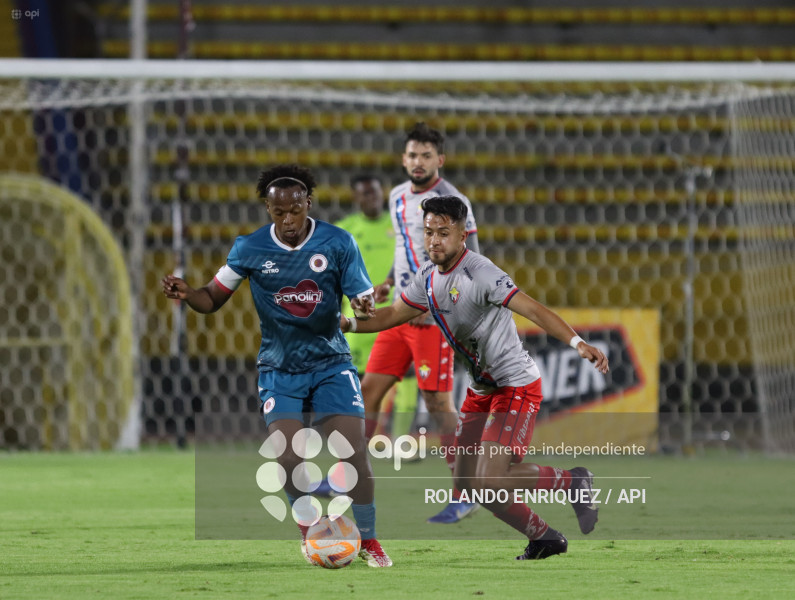 FBL  LIGA ECUABET  VINO TINTO VS NACIONAL