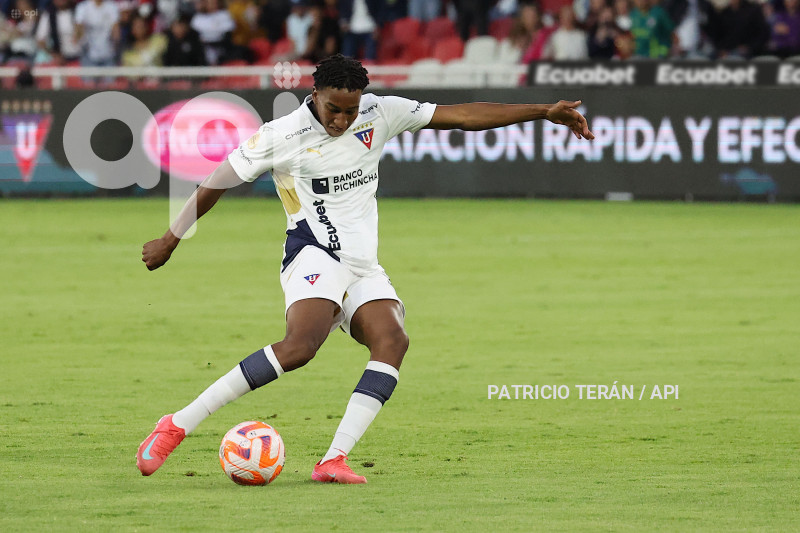 FBL LIGA ECUABET LIGA DE QUITO LDU VS MACARÁ
