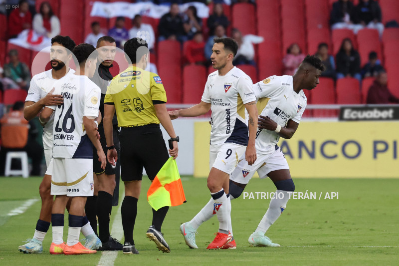 FBL LIGA ECUABET LIGA DE QUITO LDU VS MACARÁ