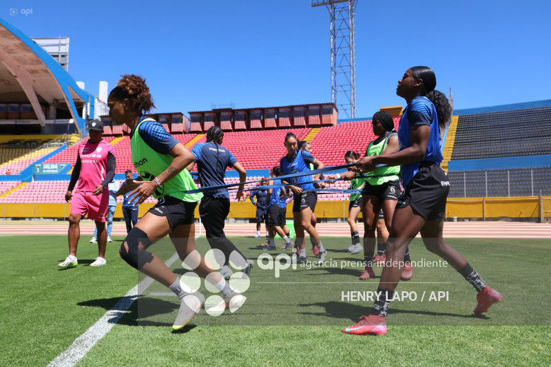FBL SUPERLIGA FEMENINA    CATOLICA VS DRAGONAS IDV