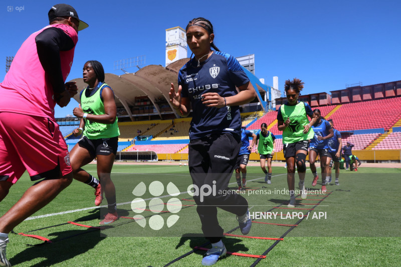 FBL SUPERLIGA FEMENINA    CATOLICA VS DRAGONAS IDV