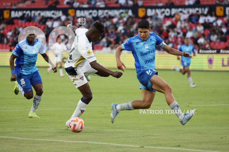 FBL LIGA ECUABET LIGA DE QUITO LDU VS MACARÁ