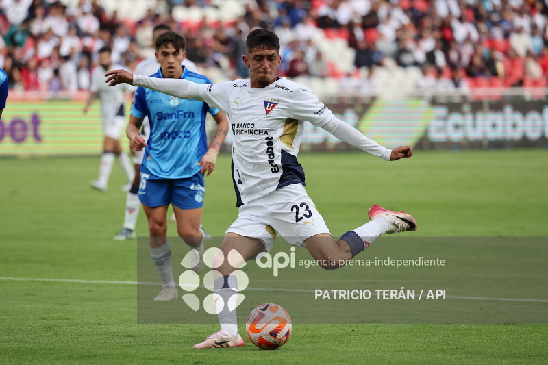 FBL LIGA ECUABET LIGA DE QUITO LDU VS MACARÁ