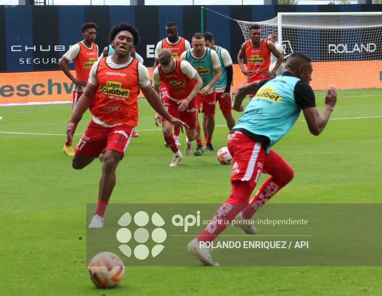 FBL  LIGA ECUABET  INDEPENDIENTE VALLE VS TECNICO UNIVERSITARIO