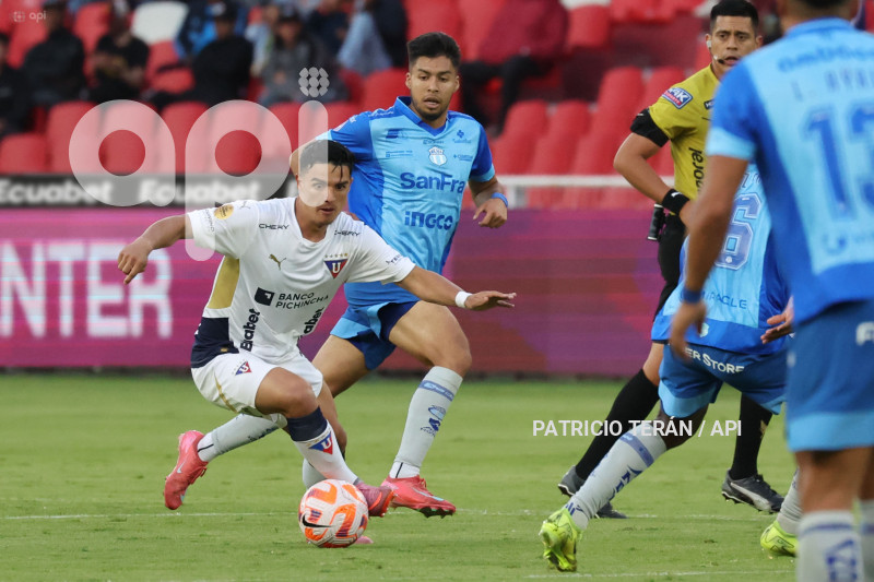 FBL LIGA ECUABET LIGA DE QUITO LDU VS MACARÁ