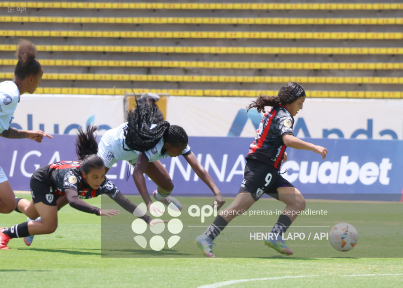 FBL SUPERLIGA FEMENINA    CATOLICA VS DRAGONAS IDV