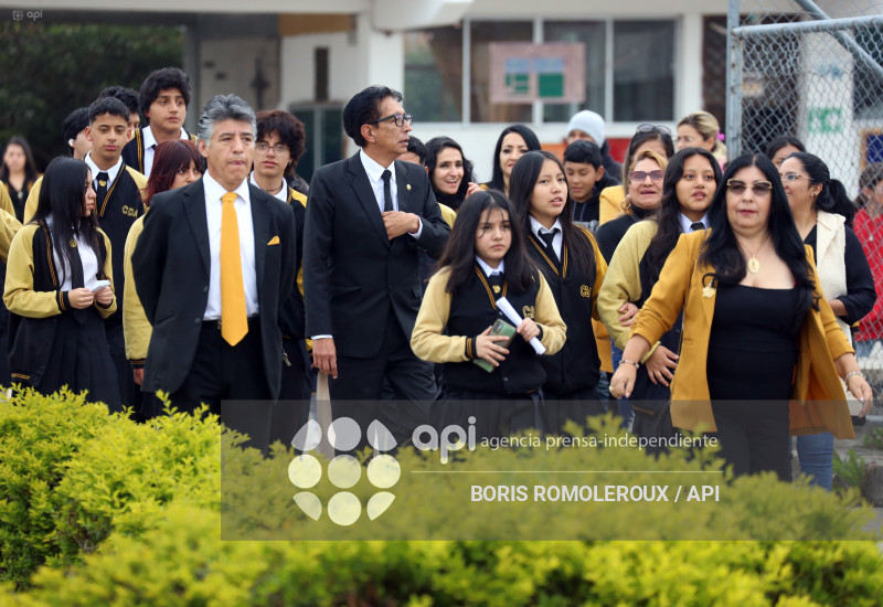 CUENCA-INICIO DE CLASES-SIERRA