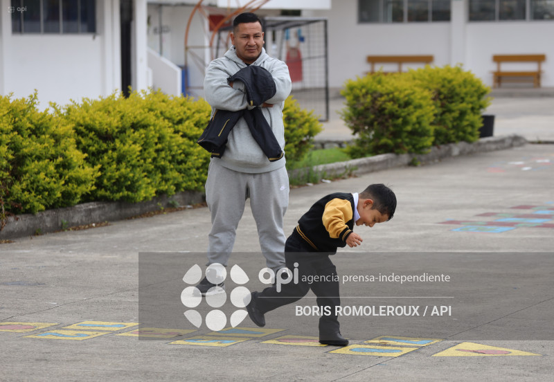 CUENCA-INICIO DE CLASES-SIERRA