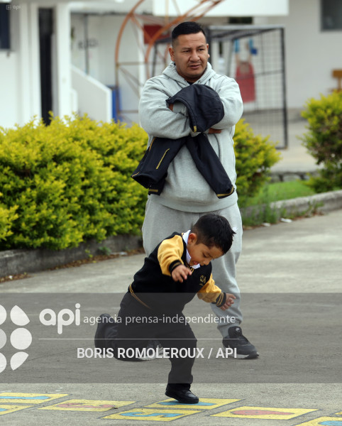 CUENCA-INICIO DE CLASES-SIERRA