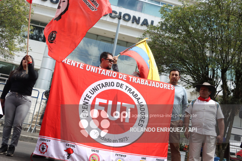 FUT CONTRA LA LEY DE INTELIGENCIA