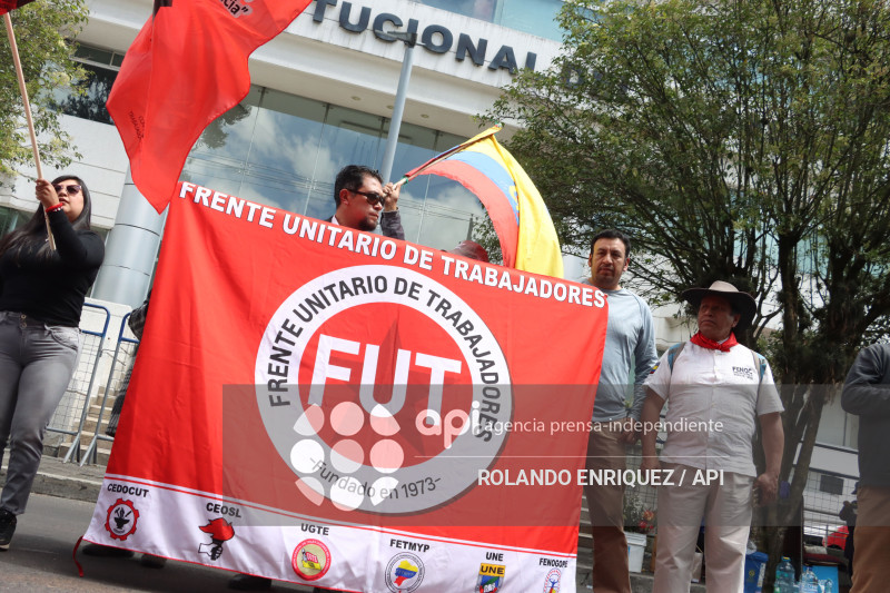 FUT CONTRA LA LEY DE INTELIGENCIA