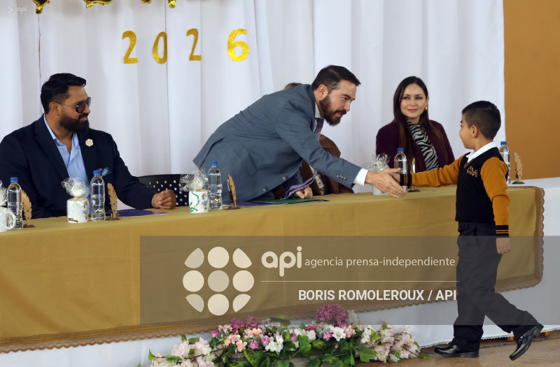 CUENCA-INICIO DE CLASES-SIERRA