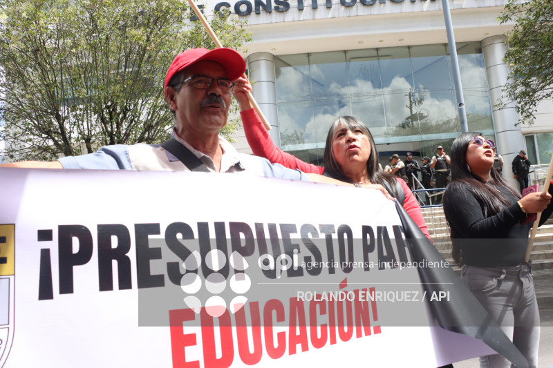 FUT CONTRA LA LEY DE INTELIGENCIA