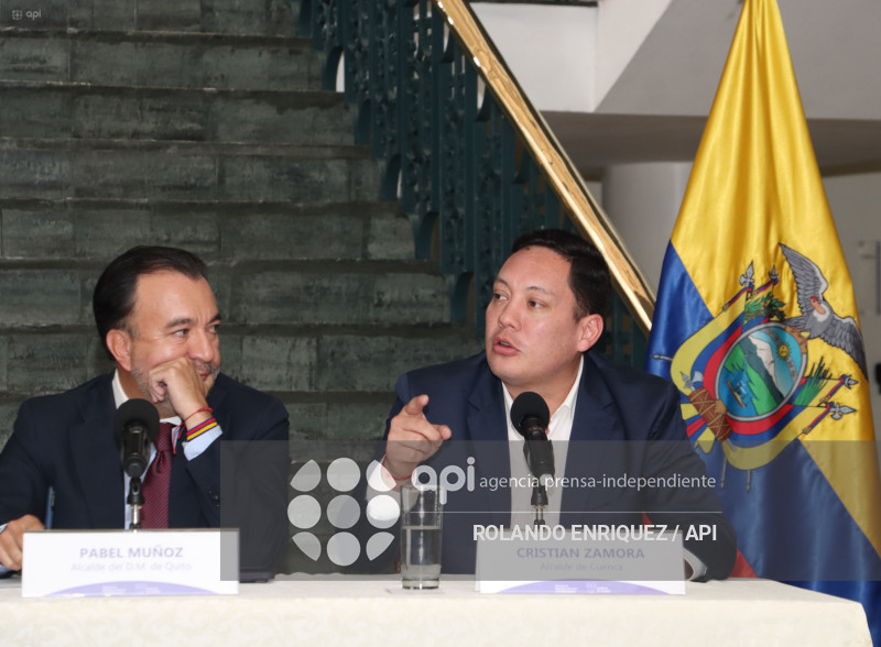 REUNION ALCALDES CANCILLER