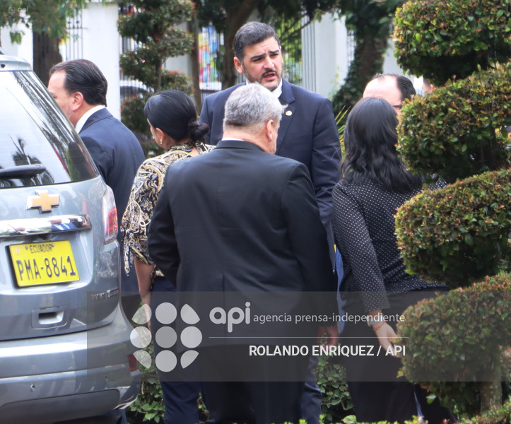 REUNION ALCALDES CANCILLER