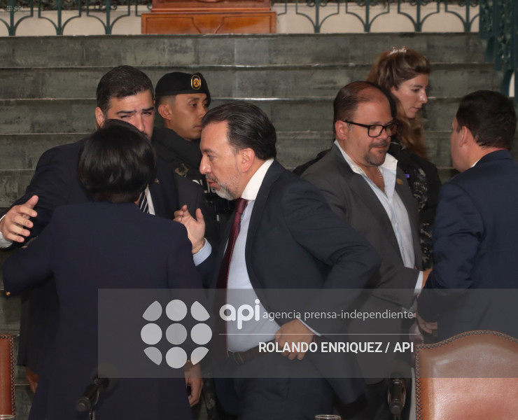 REUNION ALCALDES CANCILLER