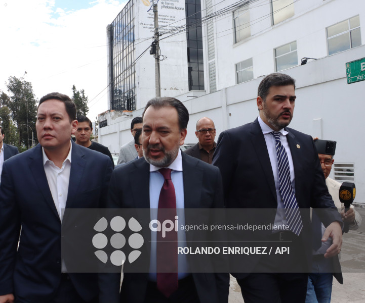 REUNION ALCALDES CANCILLER