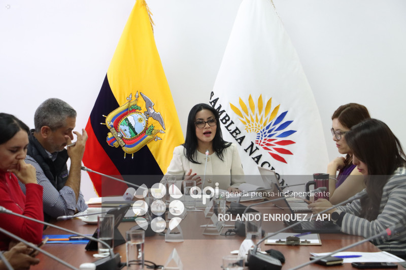 COMISION DE LA NINEZ CASO NEONATOS