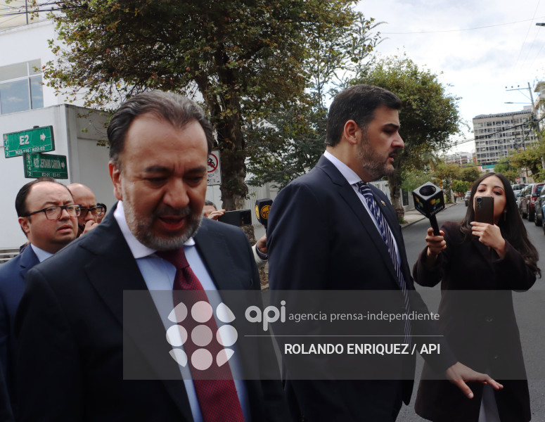 REUNION ALCALDES CANCILLER