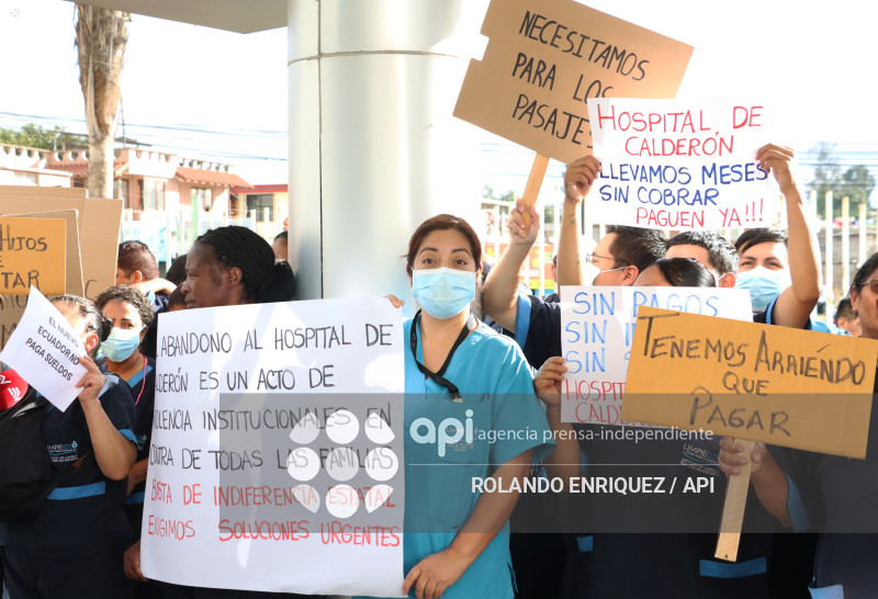 PROTESTA PERSONAL LIMPIEZA HOSPITAL CALDERON