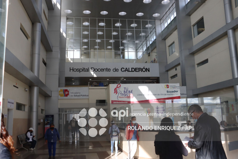 PROTESTA PERSONAL LIMPIEZA HOSPITAL CALDERON