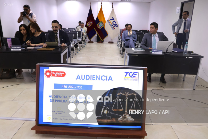 AUDIENCIA CASO PREFECTO DEL AZUAY