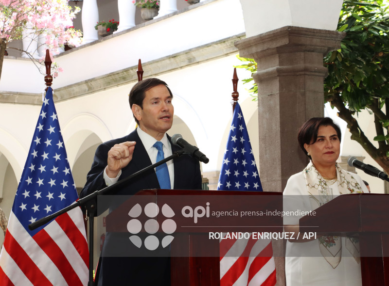 VISITA CARONDELET MARCO RUBIO
