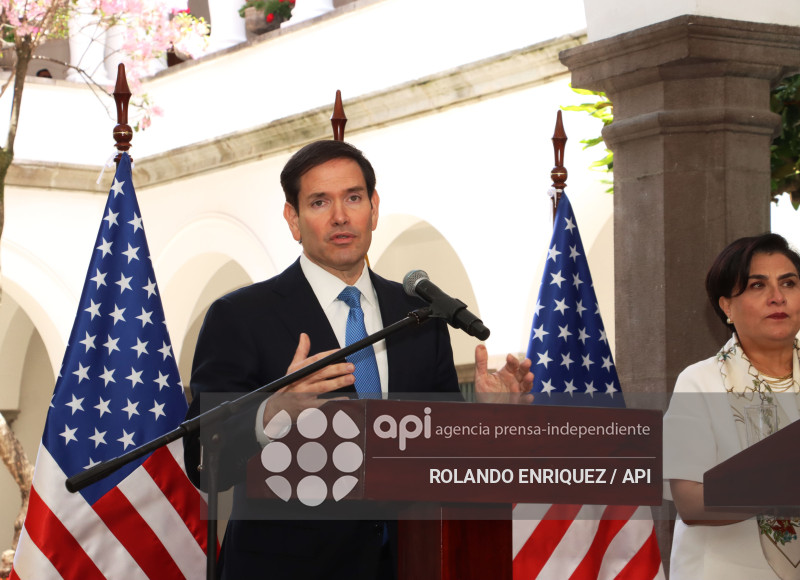 VISITA CARONDELET MARCO RUBIO