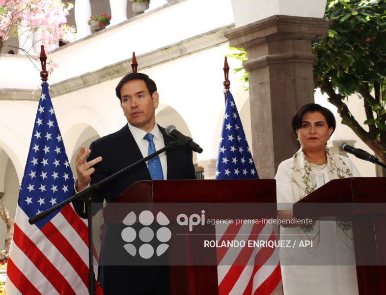 VISITA CARONDELET MARCO RUBIO