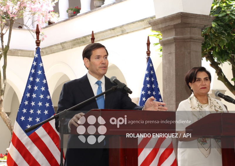 VISITA CARONDELET MARCO RUBIO