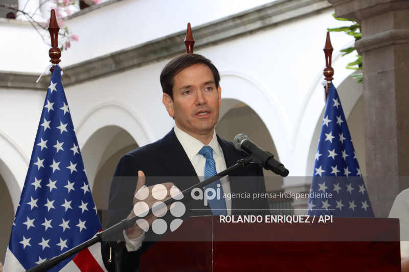 VISITA CARONDELET MARCO RUBIO