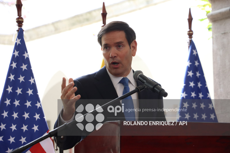 VISITA CARONDELET MARCO RUBIO