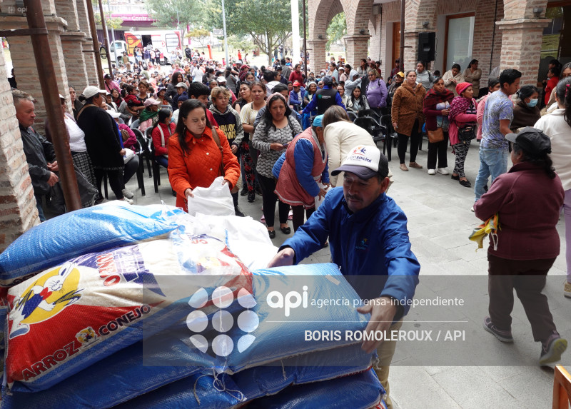 CUENCA-ENTREGA KIT ALIMENTICIOS