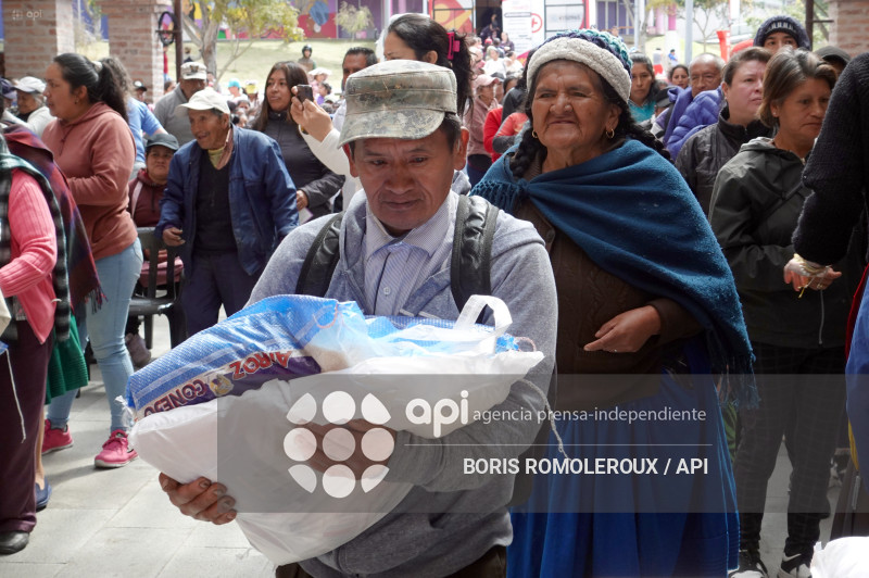 CUENCA-ENTREGA KIT ALIMENTICIOS