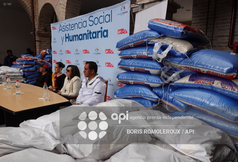 CUENCA-ENTREGA KIT ALIMENTICIOS