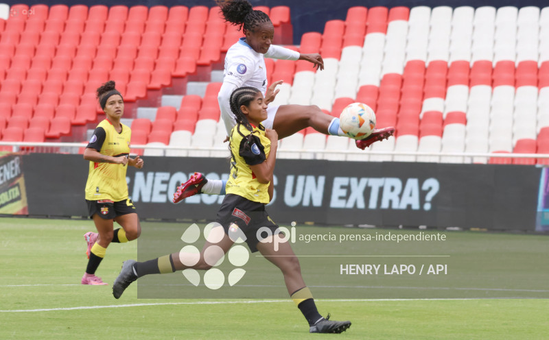 FBL SUPERLIGA FEMENINA LIGA QUITO VS BARCELONA