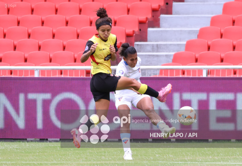FBL SUPERLIGA FEMENINA LIGA QUITO VS BARCELONA