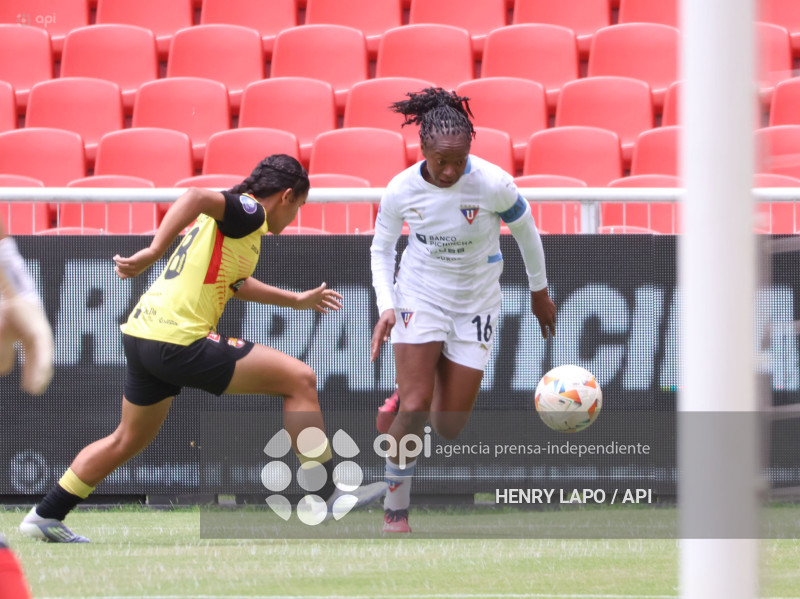 FBL SUPERLIGA FEMENINA LIGA QUITO VS BARCELONA