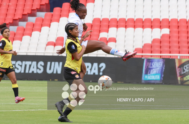 FBL SUPERLIGA FEMENINA LIGA QUITO VS BARCELONA
