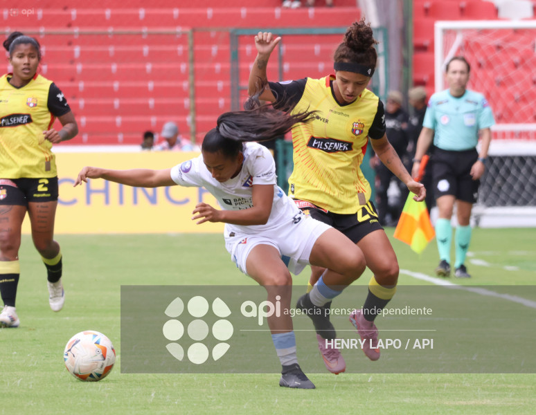 FBL SUPERLIGA FEMENINA LIGA QUITO VS BARCELONA