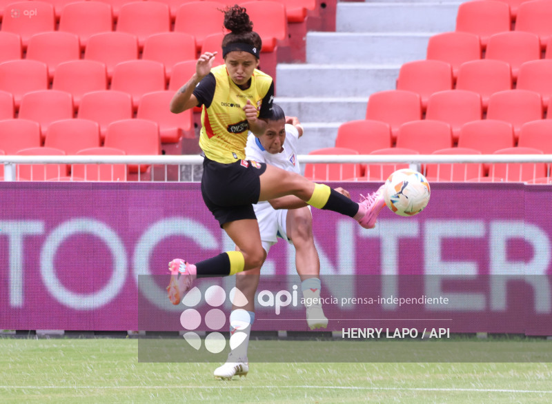 FBL SUPERLIGA FEMENINA LIGA QUITO VS BARCELONA