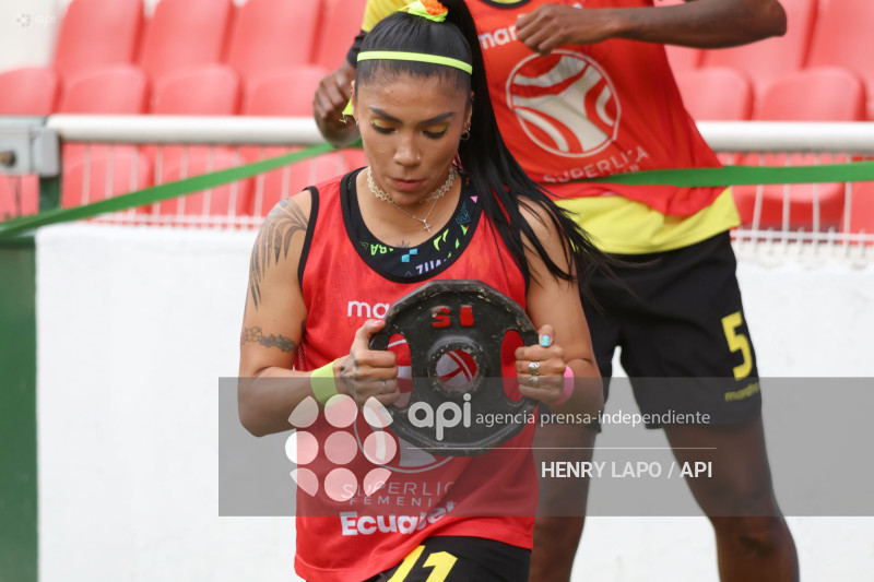FBL SUPERLIGA FEMENINA LIGA QUITO VS BARCELONA