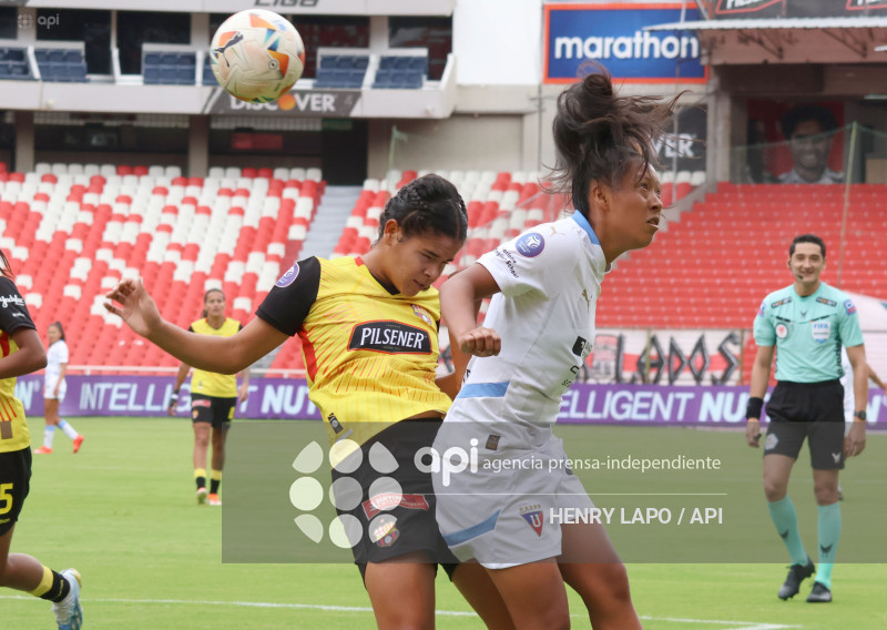FBL SUPERLIGA FEMENINA LIGA QUITO VS BARCELONA
