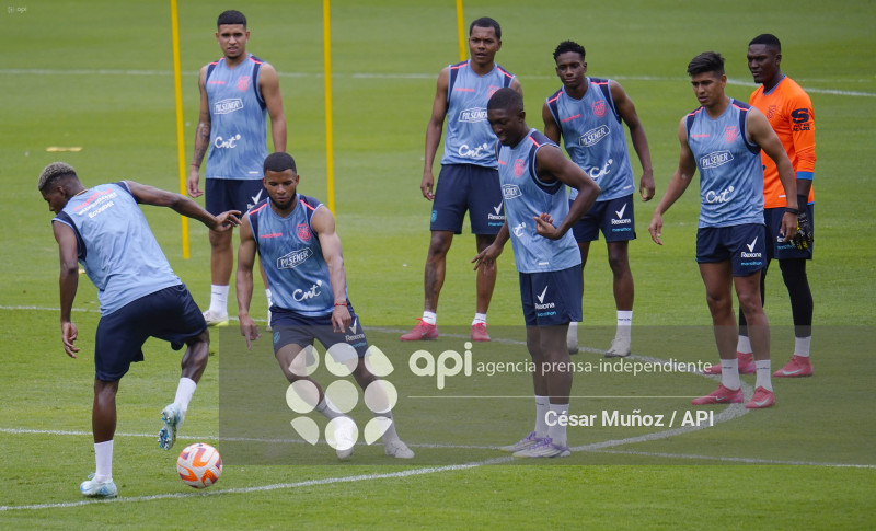 FBL-ENTRENAMIENTO TRICOLOR
