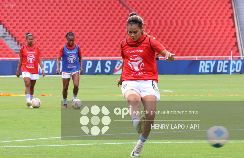 FBL SUPERLIGA FEMENINA LIGA QUITO VS BARCELONA